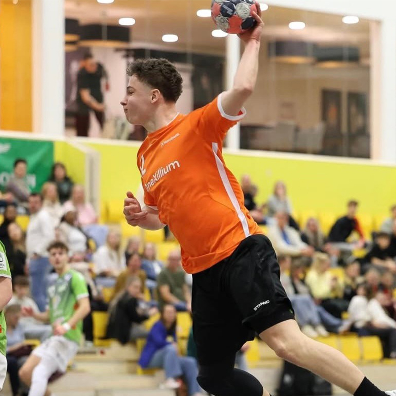 Debuut voor Thijn Sillen in het Nederlands handbalteam