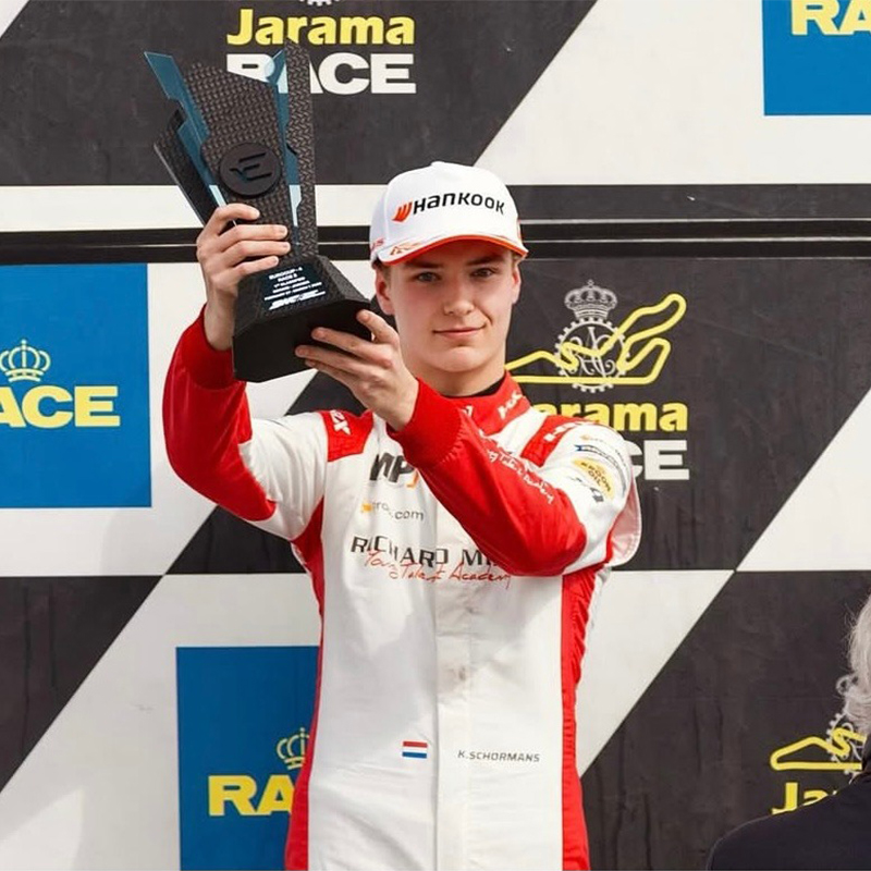 Kasper Schormans behaalt Rookie overwinning tijdens Winter Series